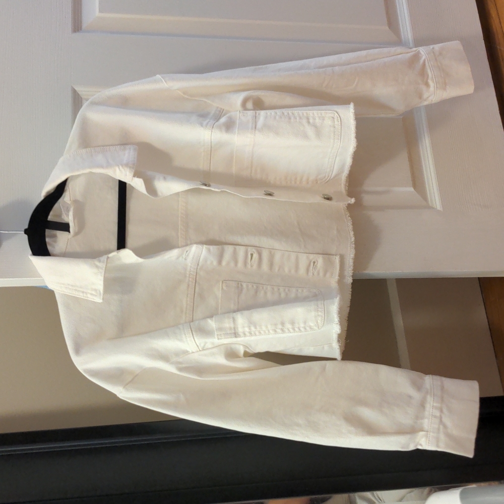 Cropped white oversized jean jacket